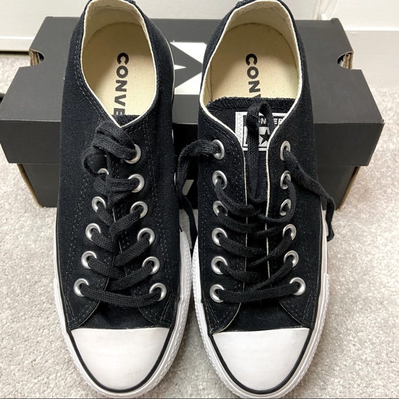 Converse Shoes - CONVERSE Women’s Chuck Taylor All-Star Lift Ox Sneakers-Flatform - Size: 6